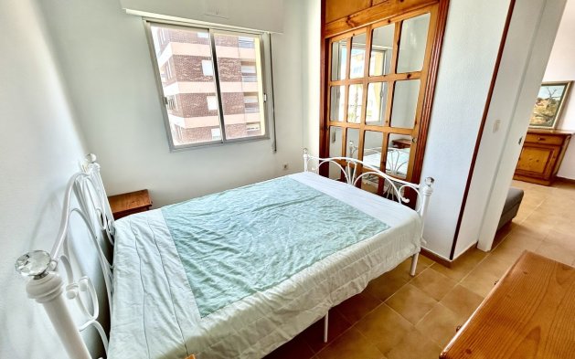 Reventa - Apartamento / piso - Torrevieja