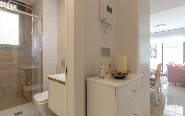 Reventa - Apartamento / piso - Torrevieja