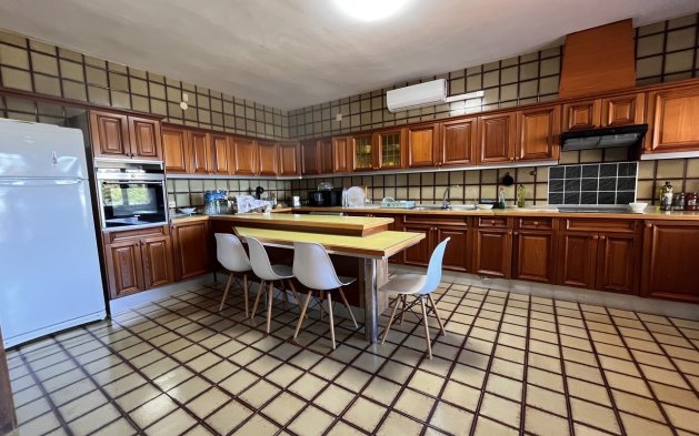 Resale - Villa - La Nucía