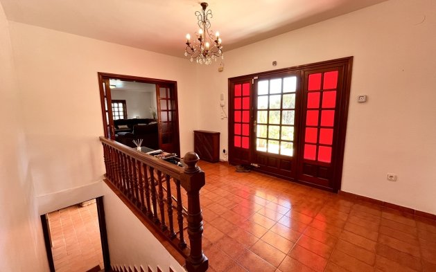 Resale - Villa - La Nucía