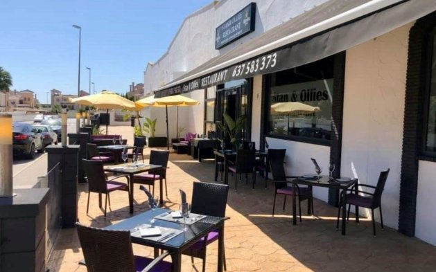Odsprzedaż - Local comercial - Guardamar del Segura