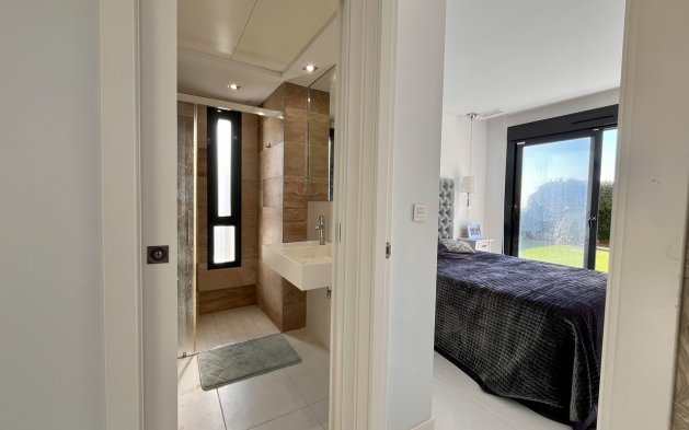 Reventa - Villa - Orihuela Costa - Los Dolses