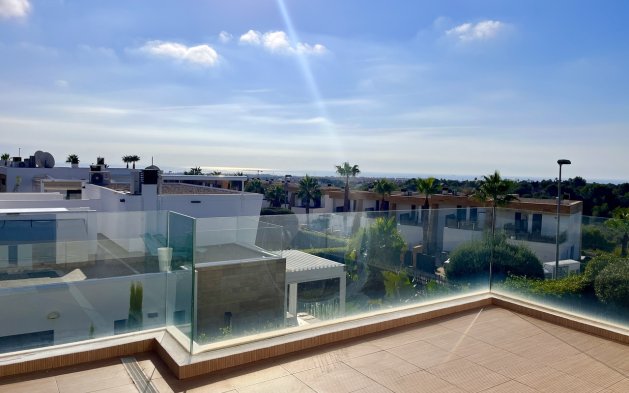 Reventa - Villa - Orihuela Costa - Los Dolses