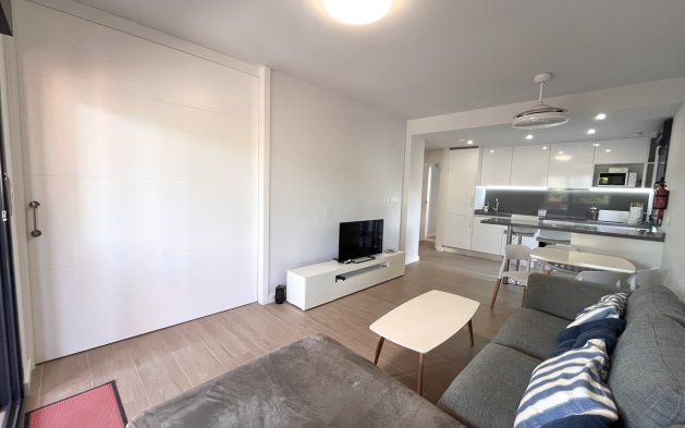 Reventa - Apartamento / piso - Orihuela Costa - Villamartín