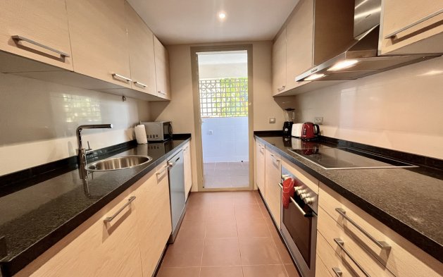 Odsprzedaż - Mieszkanie w bloku - Orihuela Costa - Las Colinas Golf Resort