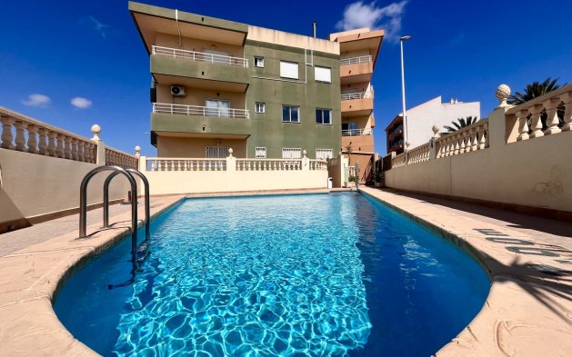 Resale - Apartment / flat - San Miguel de Salinas