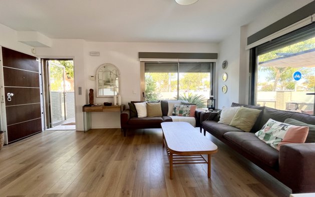 Reventa - Villa - Pilar de la Horadada - La Torre de la Horadada