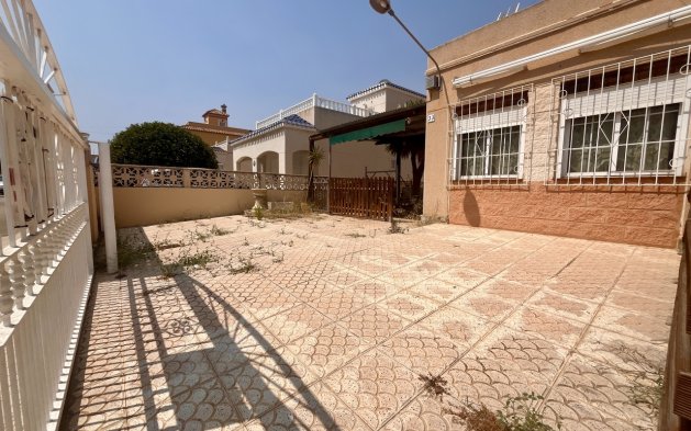 Videresalg - Parcela - San Miguel de Salinas