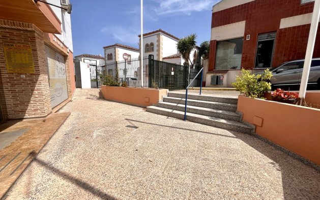 Videresalg - Kommersiell - Orihuela Costa - Villamartín