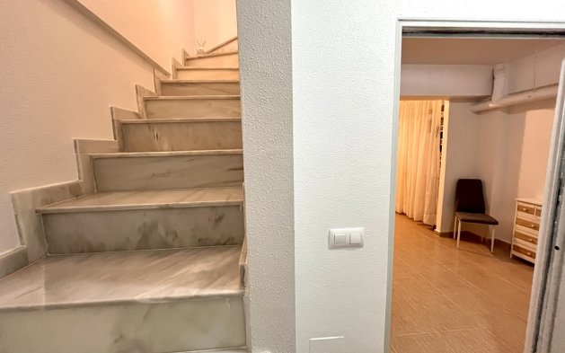 Reventa - Duplex - Jerónimo y Avileses - Avileses