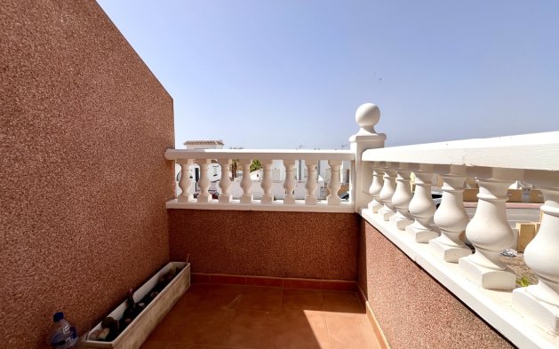 Reventa - Duplex - Jerónimo y Avileses - Avileses