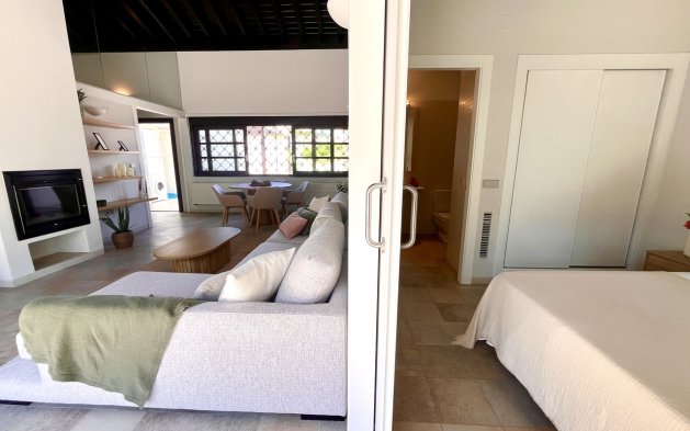 Resale - Duplex - Sucina