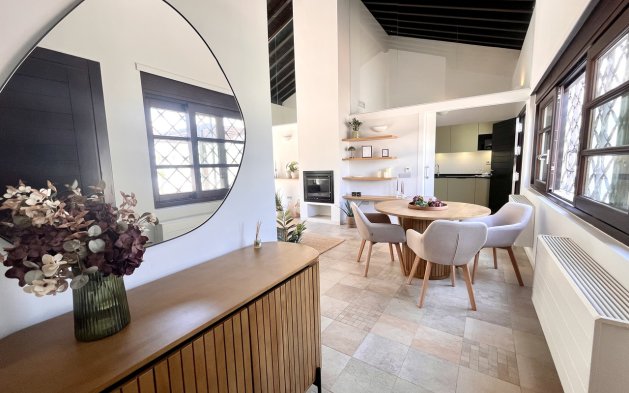 Resale - Duplex - Sucina