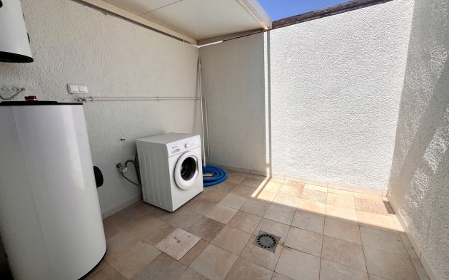 Resale - Duplex - Sucina