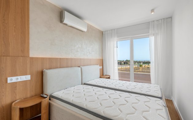 Resale - Penthouse - Torrevieja - Punta Prima
