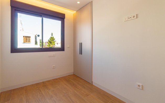 Resale - Villa - Santiago de la Ribera - Playa de santiago de la ribera