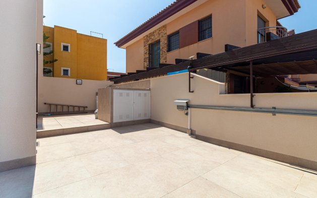 Resale - Villa - Santiago de la Ribera - Playa de santiago de la ribera