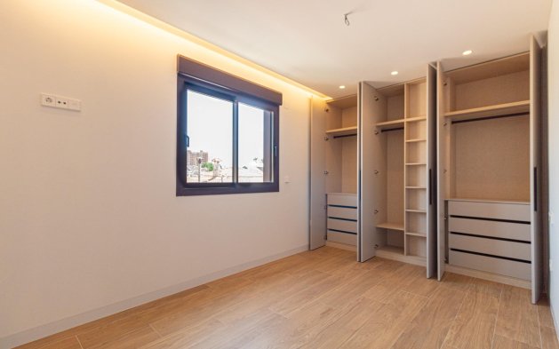 Resale - Villa - Santiago de la Ribera - Playa de santiago de la ribera