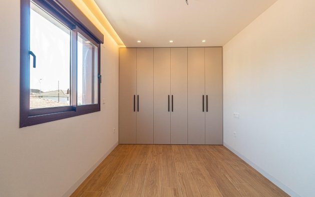 Resale - Villa - Santiago de la Ribera - Playa de santiago de la ribera