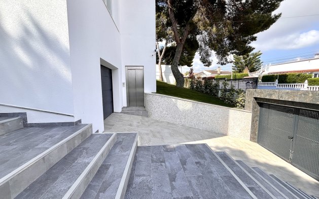 Reventa - Villa - Torrevieja - Los Balcones - Los Altos del Edén