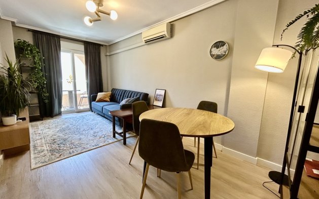 Resale - Apartment / flat - Torrevieja