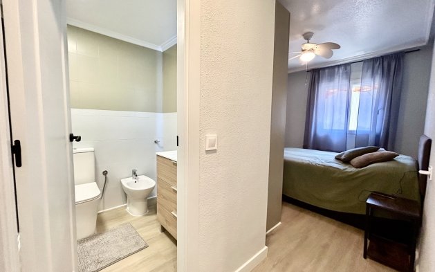 Resale - Apartment / flat - Torrevieja
