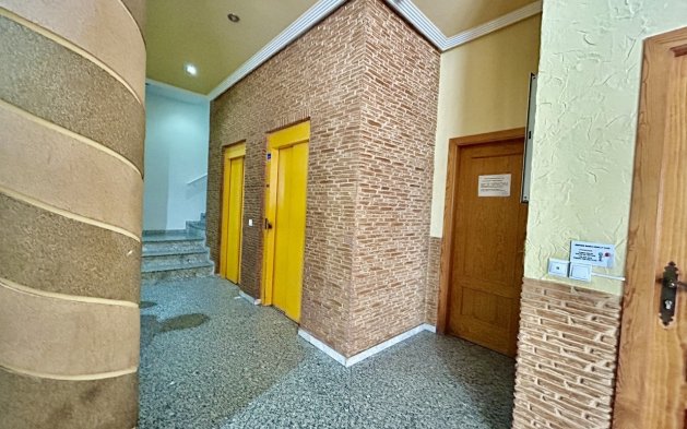 Resale - Apartment / flat - Torrevieja