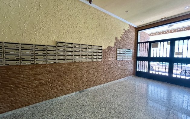 Resale - Apartment / flat - Torrevieja