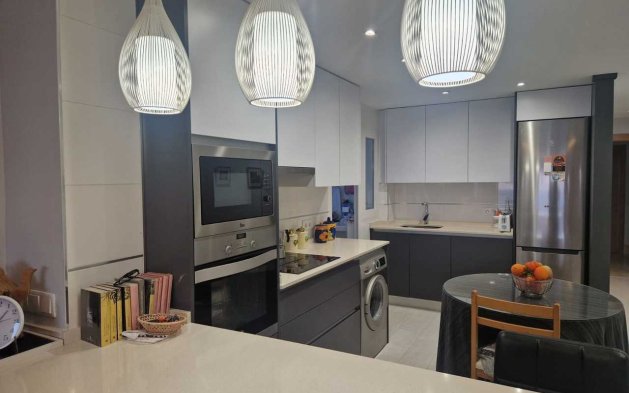 Begagnad - Lägenhet / lägenhet - Torrevieja