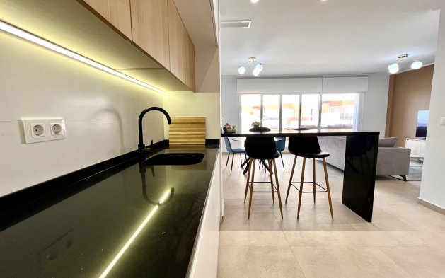 Reventa - Apartamento / piso - Guardamar del Segura - El Raso