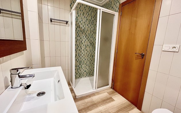 Återförsäljning - Lägenhet / lägenhet - Santa Pola