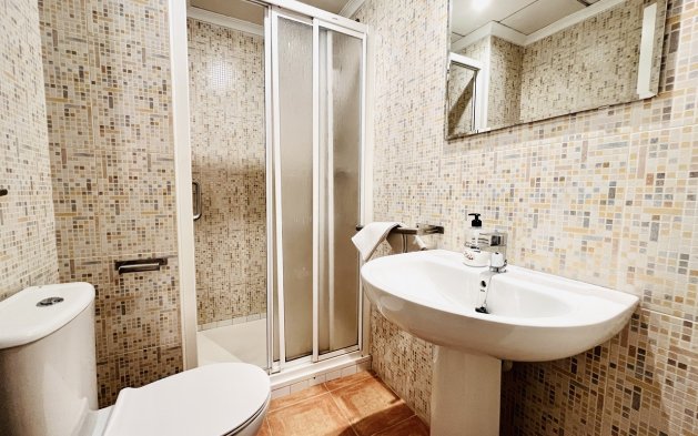 Återförsäljning - Lägenhet / lägenhet - Guardamar del Segura