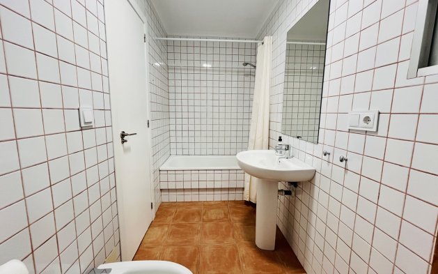 Återförsäljning - Lägenhet / lägenhet - Guardamar del Segura