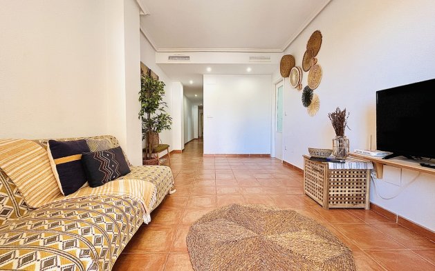 Återförsäljning - Lägenhet / lägenhet - Guardamar del Segura