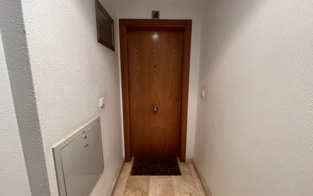 Återförsäljning - Lägenhet / lägenhet - Guardamar del Segura