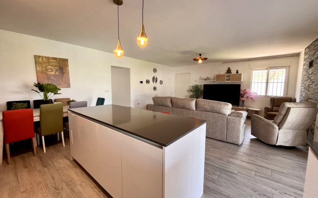 Återförsäljning - Villa - Alcantarilla