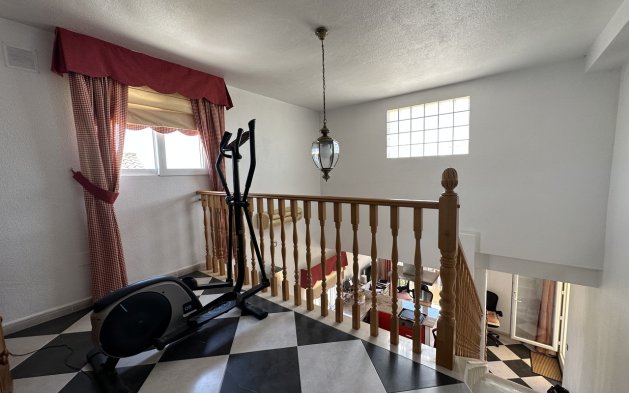 Odsprzedaż - Villa - Orihuela Costa - Las Ramblas