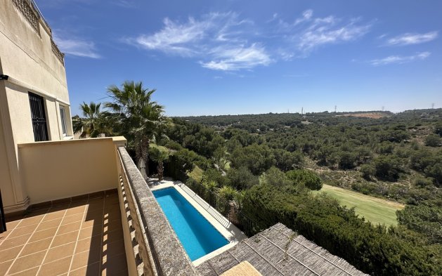 Odsprzedaż - Villa - Orihuela Costa - Las Ramblas