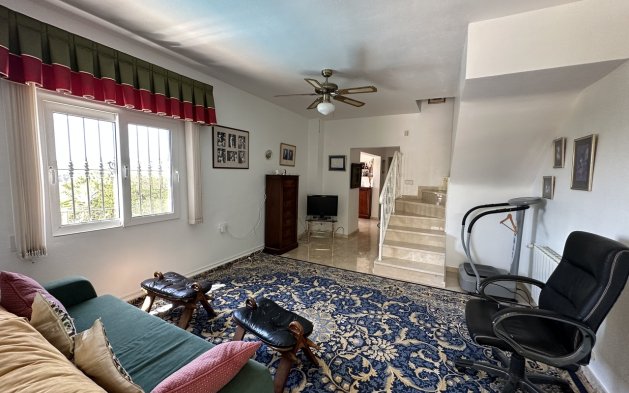 Odsprzedaż - Villa - Orihuela Costa - Las Ramblas