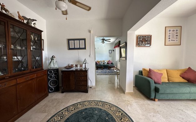 Odsprzedaż - Villa - Orihuela Costa - Las Ramblas