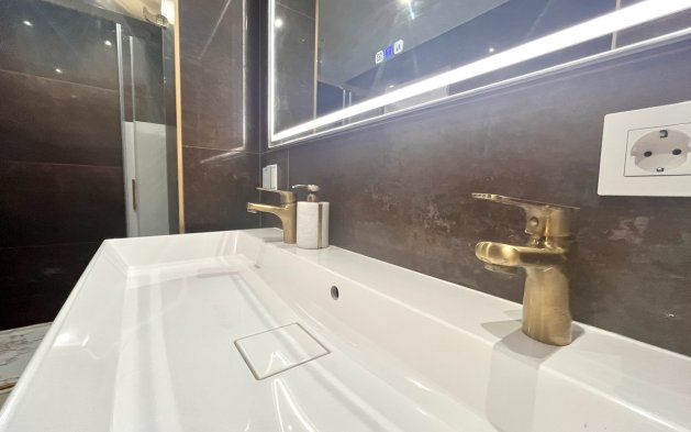 Videresalg - Leilighet / leilighet - Torrevieja