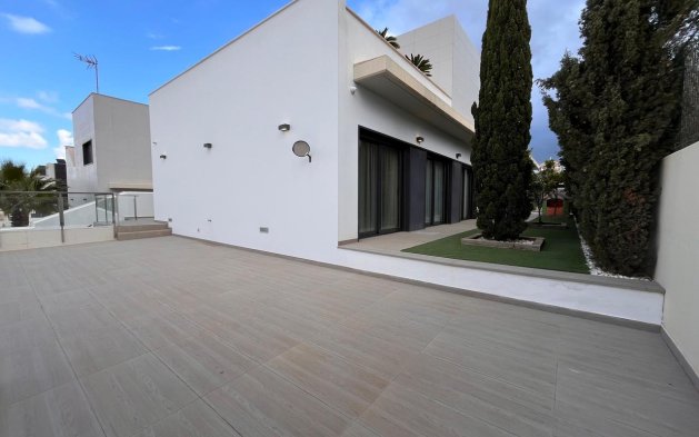 Reventa - Villa - Orihuela Costa - Dehesa de Campoamor