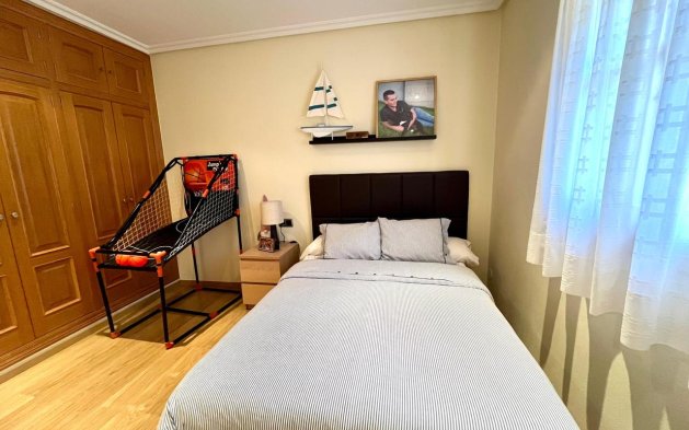 Reventa - Villa - El Esparragal