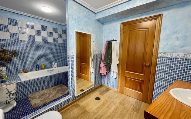 Reventa - Villa - El Esparragal