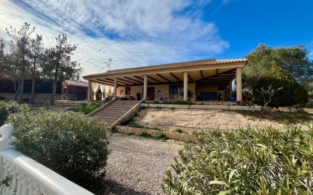 Reventa - Villa - El Esparragal