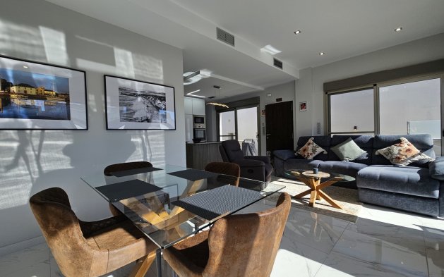 Videresalg - Villa - Orihuela Costa - Villamartín