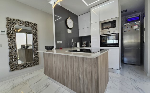 Videresalg - Villa - Orihuela Costa - Villamartín