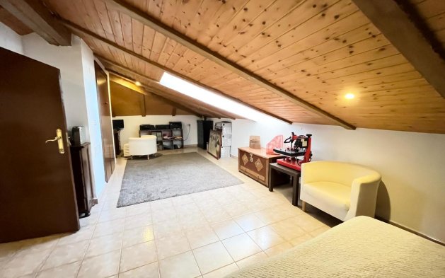 Reventa - Villa - Fortuna