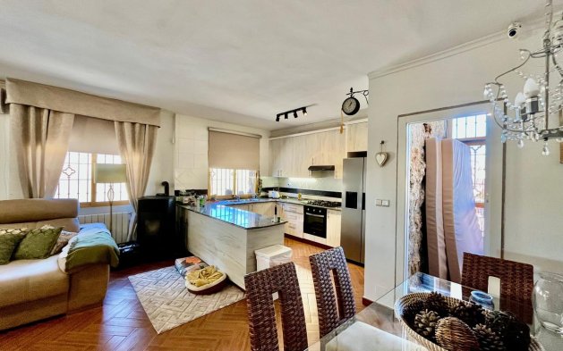 Reventa - Villa - Fortuna