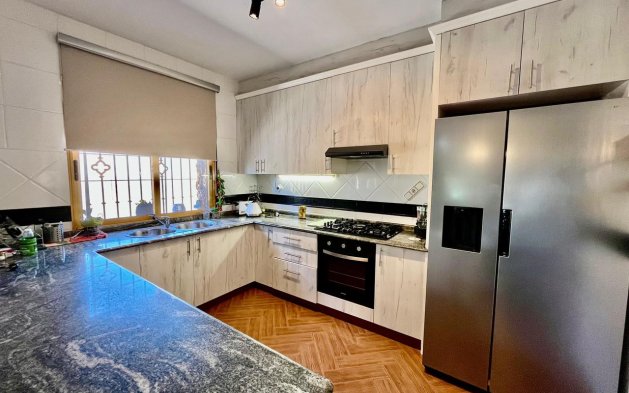 Reventa - Villa - Fortuna